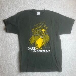 Vintage 1999 Dr Seuss‎ dare to be different green men's tshirt USA made